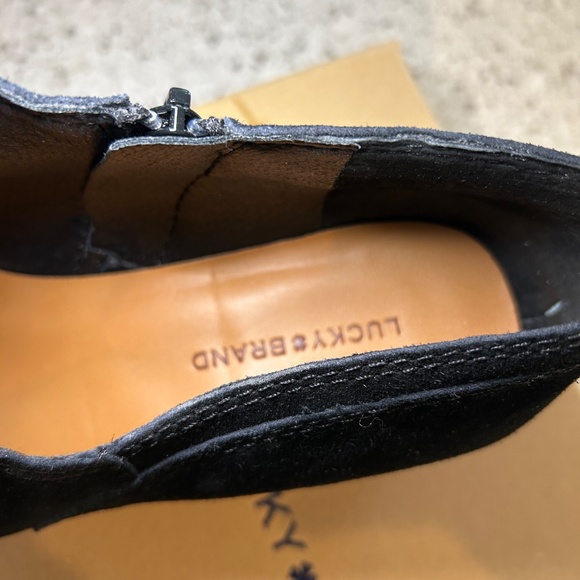 Lucky Brand's Feltyn booties - Picture 9 of 15